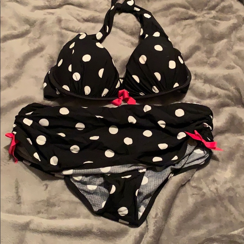 Venus bikini
